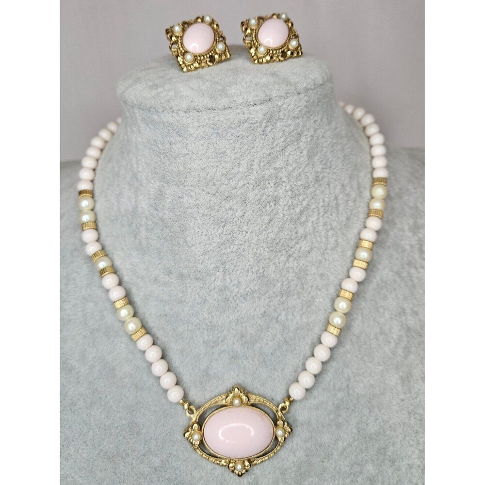 Vintage 1928 Brand Salmon Pink Moonglow Pearl Filigree Necklace Earrings Set EUC